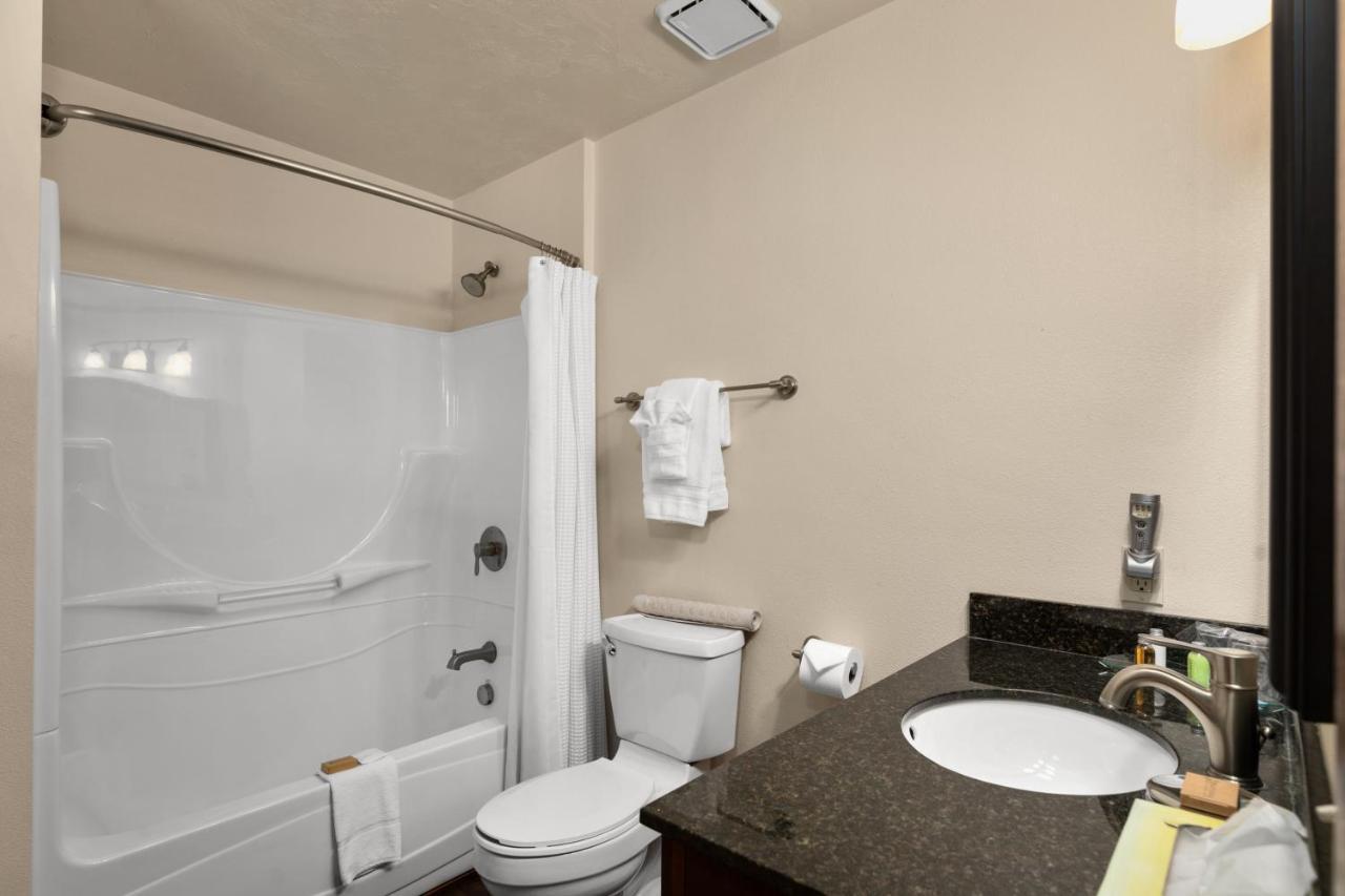 Duck Inn Lodge Вайтфіш Екстер'єр фото
