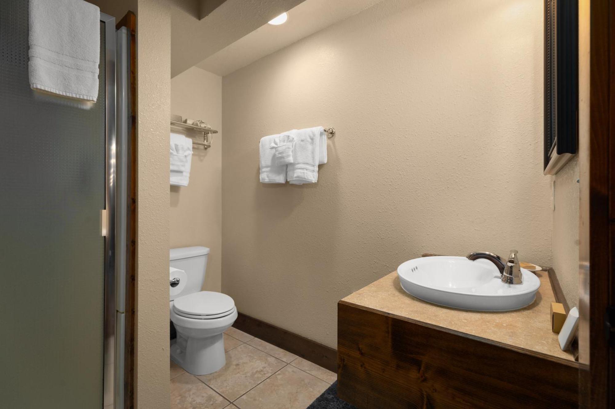 Duck Inn Lodge Вайтфіш Екстер'єр фото
